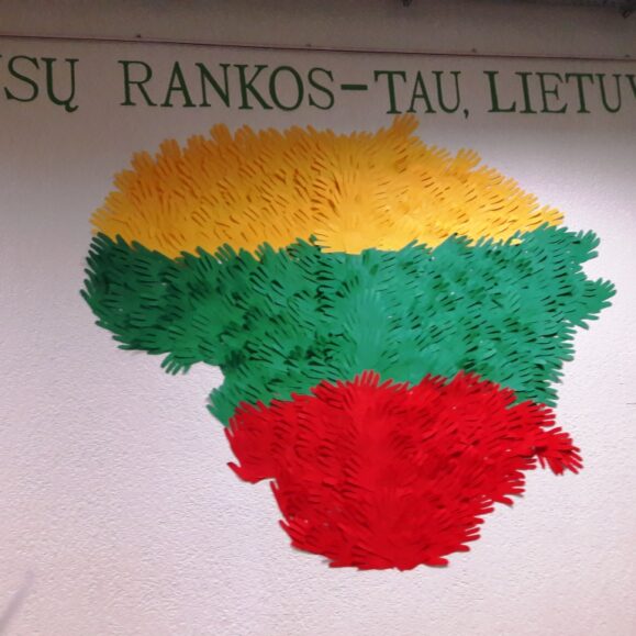 Mūsų rankos – Tau, Lietuva!