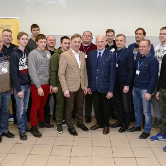 PROFESINIO MEISTRIŠKUMO KONKURSAS ,,AUTOMOBILIŲ KĖBULŲ REMONTININKAS 2019“