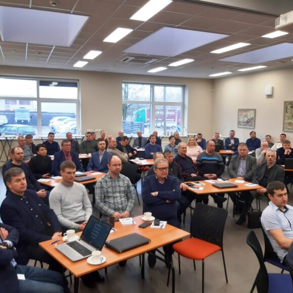 Įvyko respublikinis metodinis renginys automechanikus mokantiems profesijos mokytojams