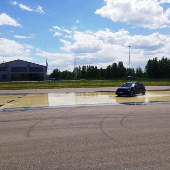 PROFESINIO MEISTRIŠKUMO KONKURSAS „JAUNASIS AUTOMECHANIKAS 2021