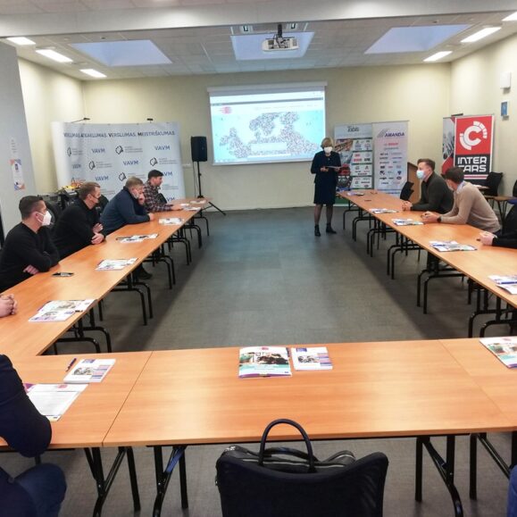Diskusija su darbdaviais Sektoriniame centre