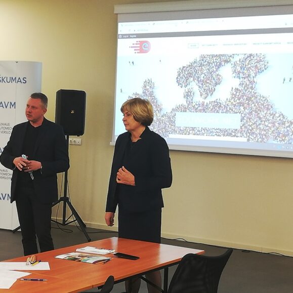 Diskusija su darbdaviais Sektoriniame centre