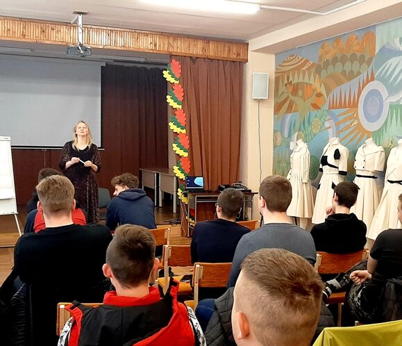 Karjeros ir savirealizacijos veiklos kartu su socialiniais partneriais „Volvo Lietuva“
