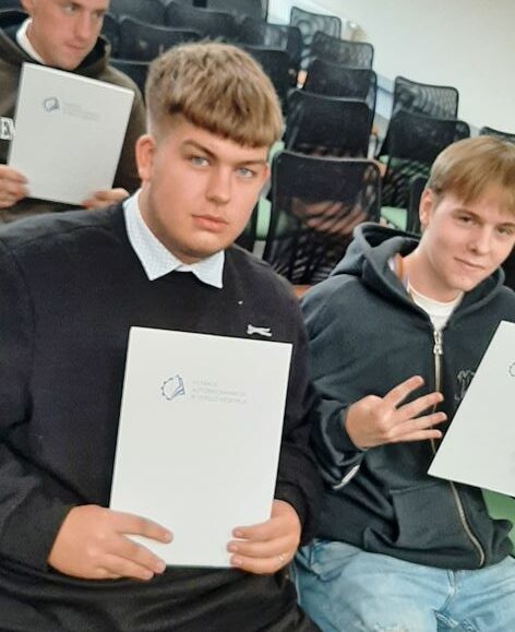 Brandos atestatai – šeimininkų rankose!
