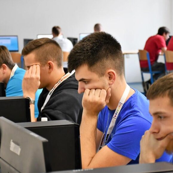 II vieta konkurse European Car Mechanics Junior 2023