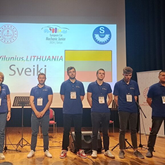 VAVM tarptautiniame profesinio meistriškumo konkurse “Europos jaunasis automechanikas” 