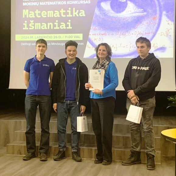 Sveikiname mūsų šauniuosius matematikus!