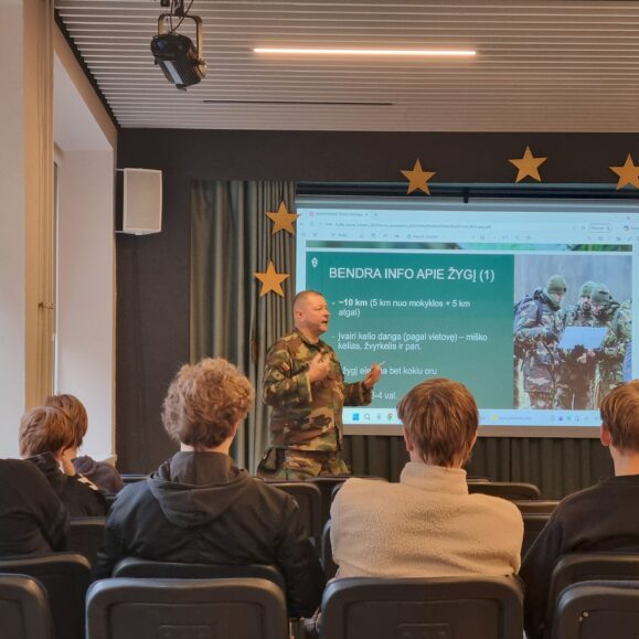 GM26 mokiniai įveikė šaulių organizuotus pilietiškumo ir gynybos įgūdžių kursus!