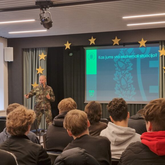 GM26 mokiniai įveikė šaulių organizuotus pilietiškumo ir gynybos įgūdžių kursus!
